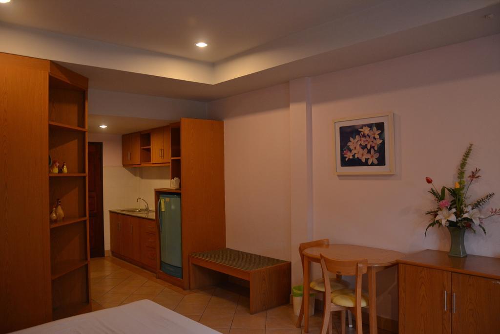 Seven Oaks Inn ジョムティエンビーチ 部屋 写真